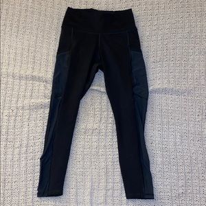 gray cropped Fabletics leggings mesh downsides